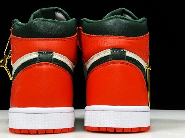 High Air AV3905-138 Fir-Team Jordan Retro 1 SoleFly OG x Orange Sail 0803